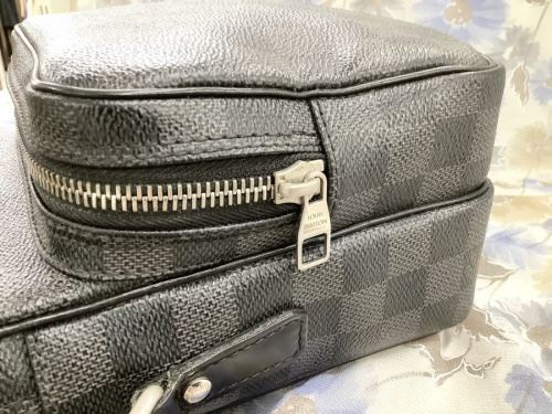 ヴィトンのLOUIS VUITTON