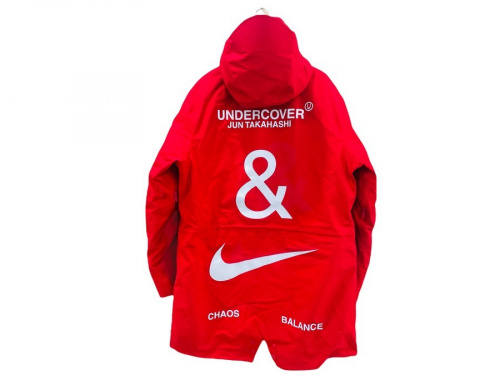 NIKEのUNDERCOVER