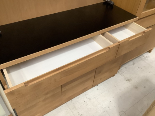 ウニコの横浜川崎中古家具情報