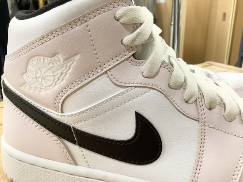 レディースファッションのNIKE