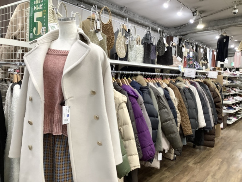 レディースファッションのヴィトン