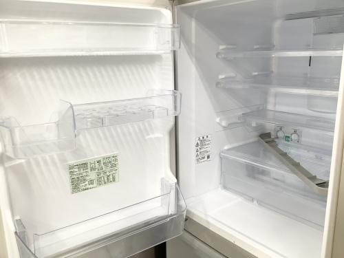 冷蔵庫の3ドア冷蔵庫
