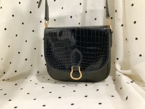 バッグ・財布のバッグ