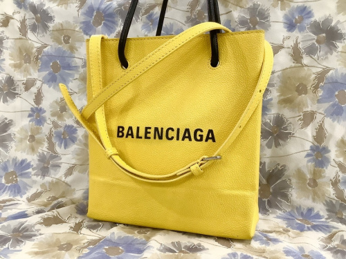 バッグ・財布のポーチ