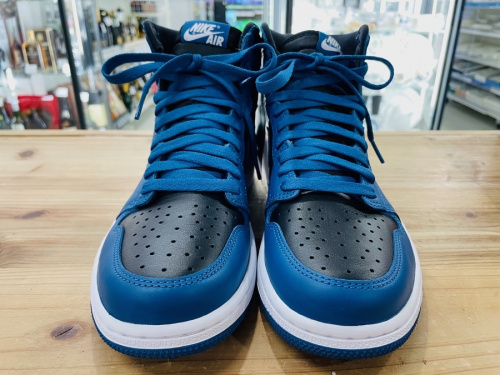 スニーカーのNIKE