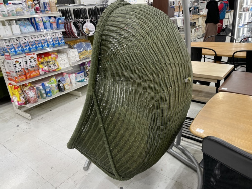 マダムロタンのハンキングチェア