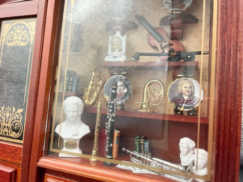 REUTTER PORZELLAN(ロイターポーセリン)のミニチュアが買取入荷致し