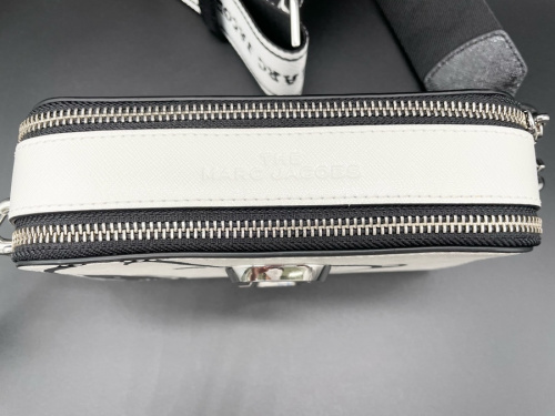 バッグのスヌーピー