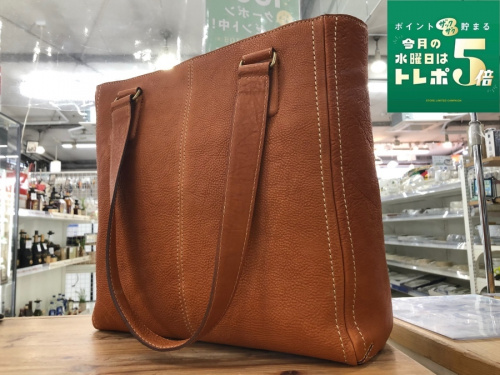 バッグのトートバッグ