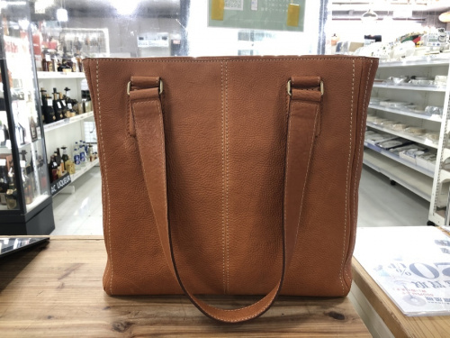 トートバッグのレザートートバッグ