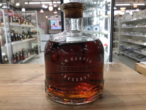 ウイスキーのバーボン