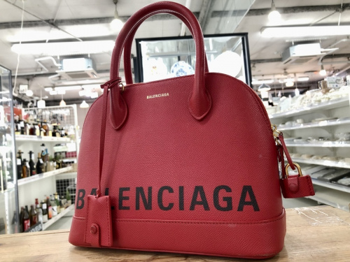 ブランド・ラグジュアリーのバッグ・財布