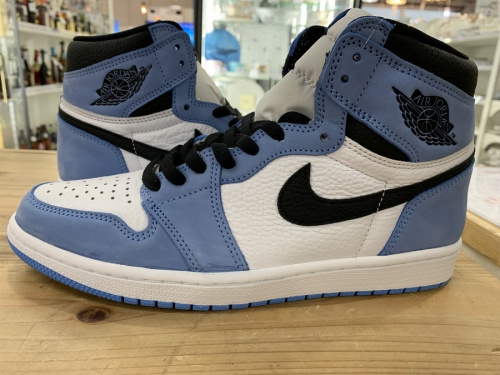 ナイキのAIR JORDAN
