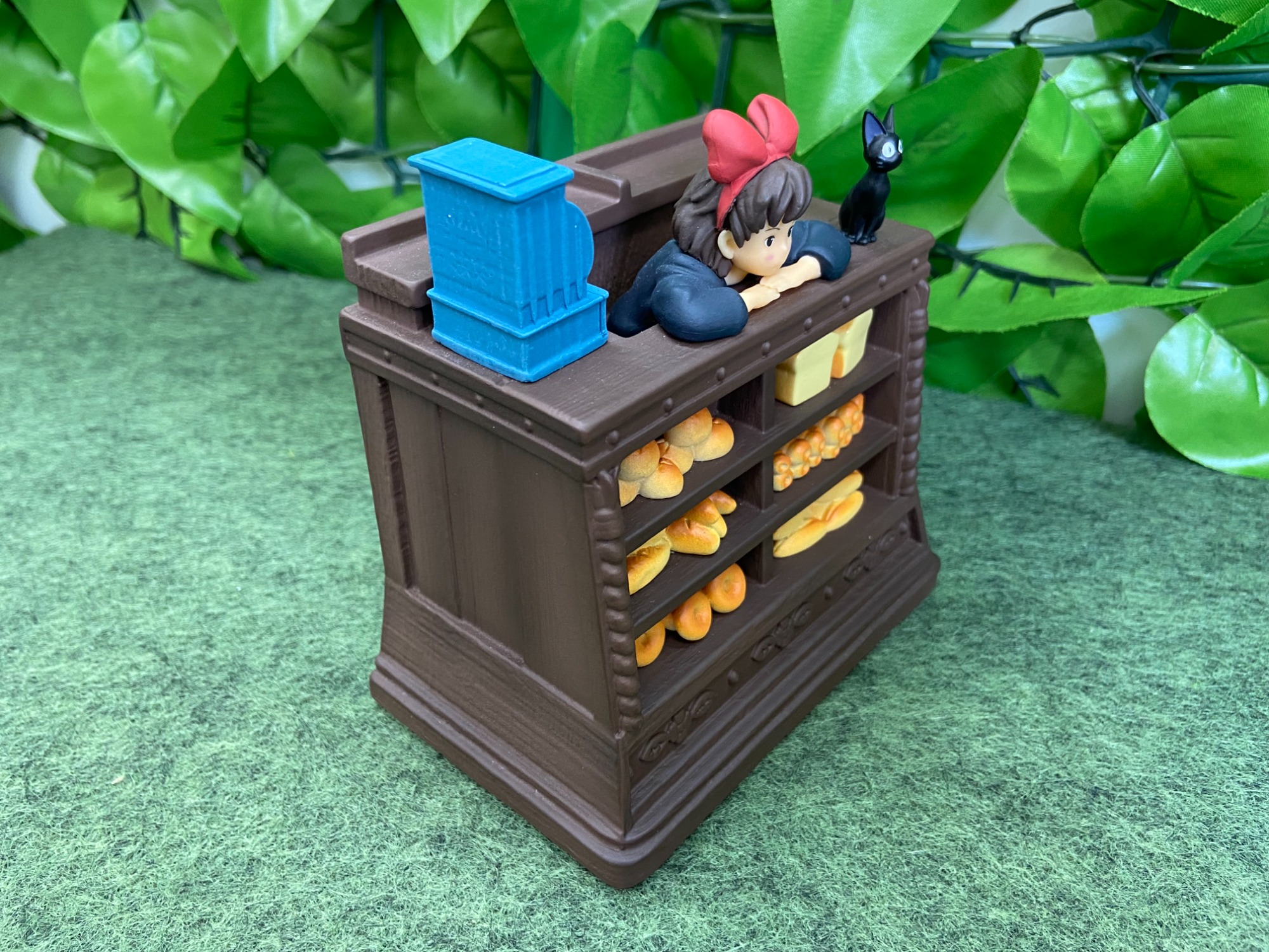 可愛さ100点！キキとジジのお店番万年カレンダーが入荷しました