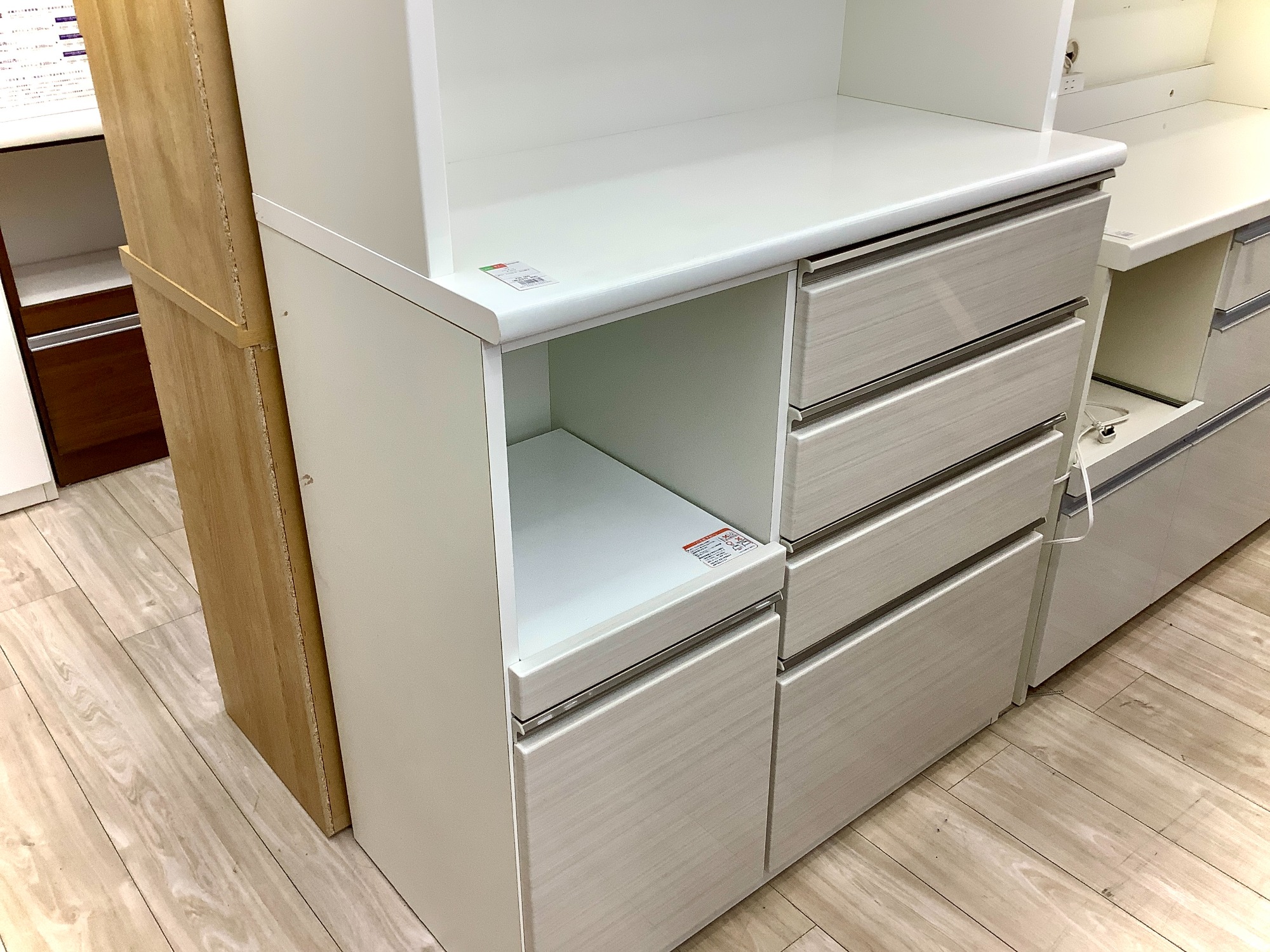 【取りに来られる方限定】キャビネット(ホワイト) のご紹介！【トレファク寝屋川】 トレファク 寝屋川店｜大阪府寝屋川市のリサイクルショップ