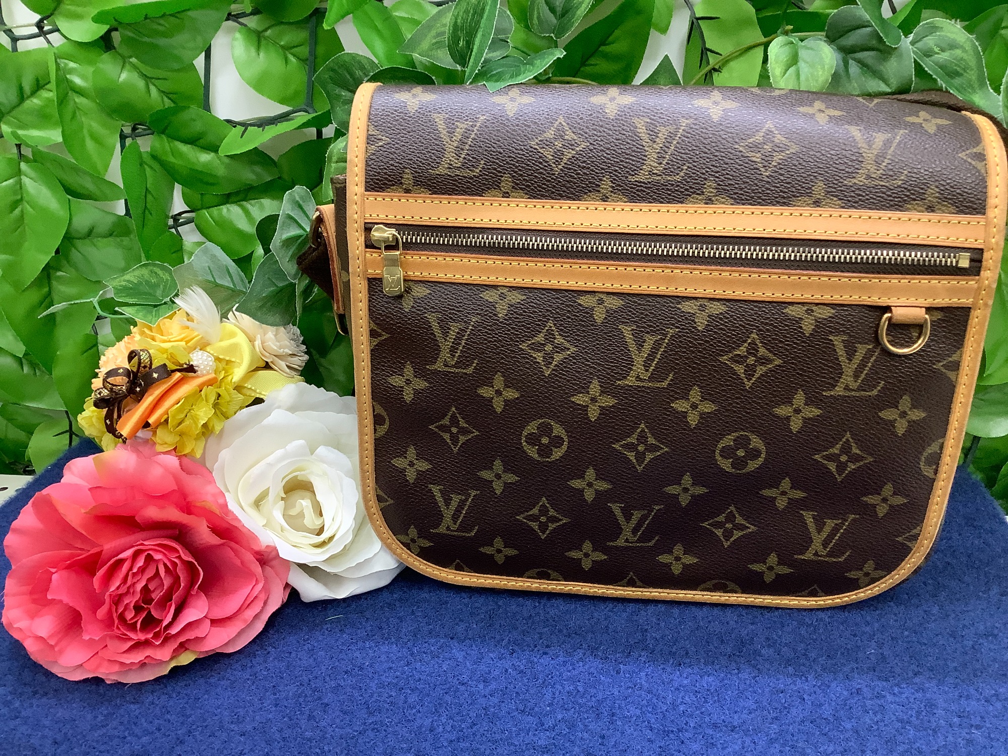 ○ルイヴィトン LOUISVUITTON ボスフォールPM メッセンジャーバッグ 