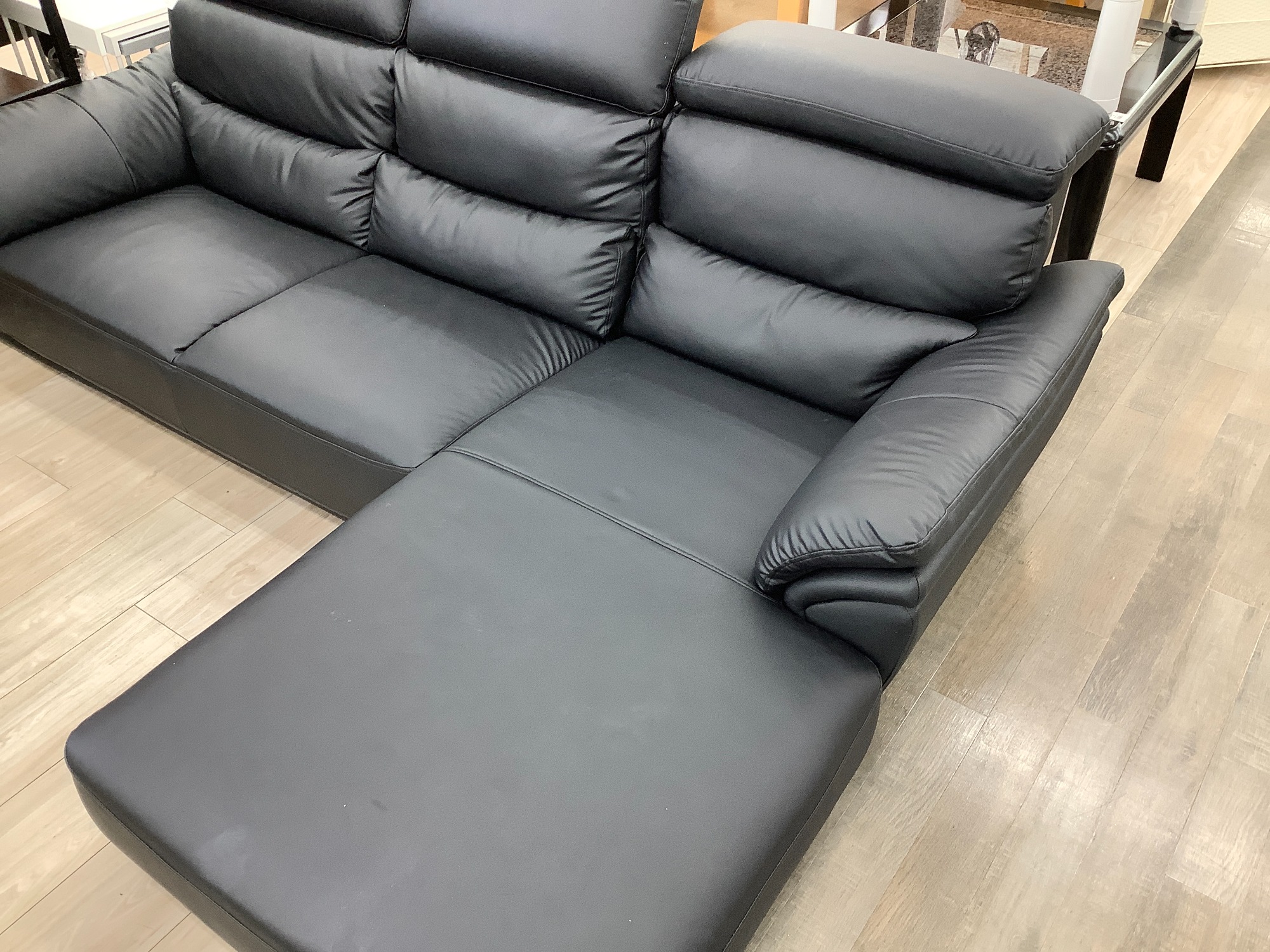 ソファー買替えをお考えの方必見です！】MANAcasaのカウチソファーをご 