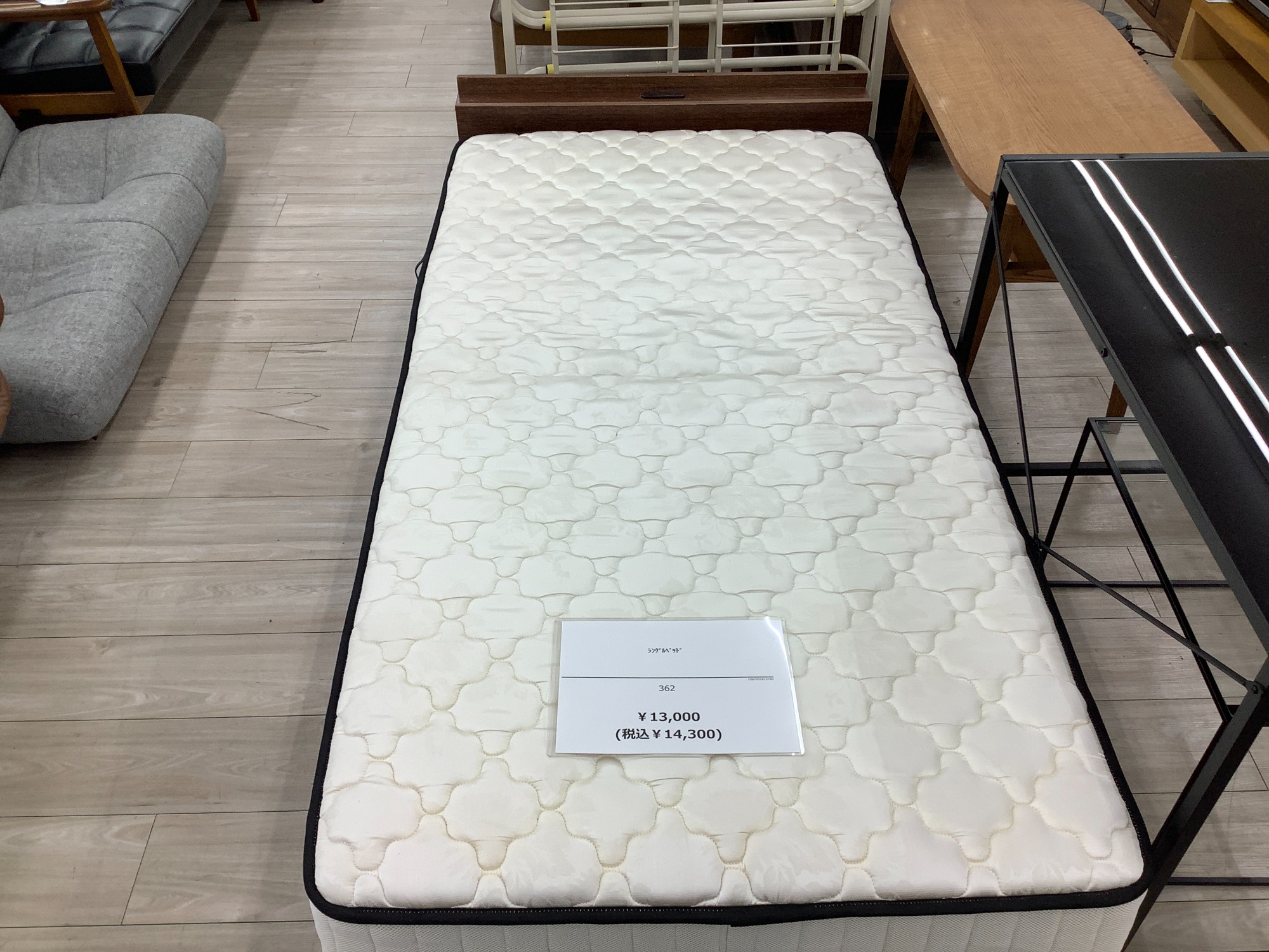 新入荷！】新しく家具売り場に仲間入りしたしたシングルベッドをご紹介 
