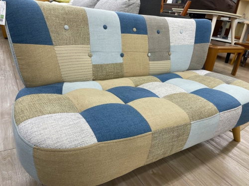 ソファーの不二貿易