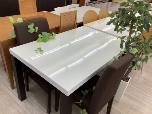 家具のソファー