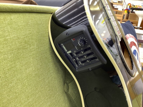 アコースティックギター