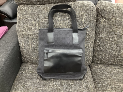 GUCCIのGGマーク