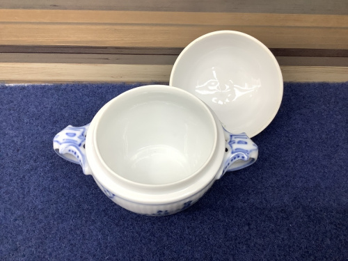 Royal Copenhagenのシュガーポット