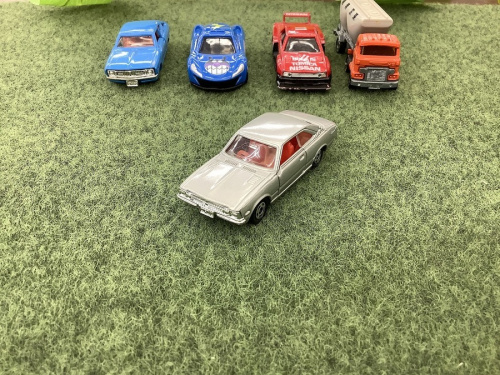 プラレールのTOMICA