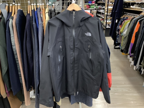マウンテンパーカーのノースフェイス