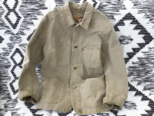 コートのジャケット