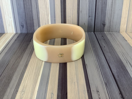 財布のネックレス