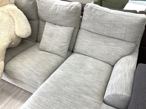 ソファのキャビネット