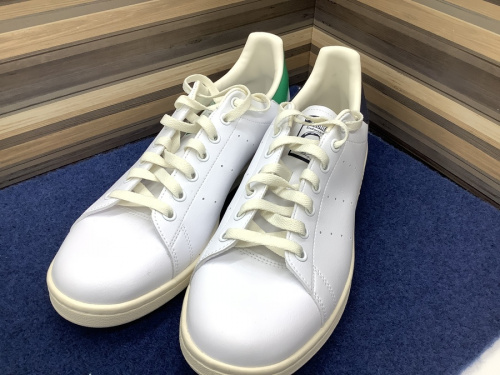 シューズのadidas