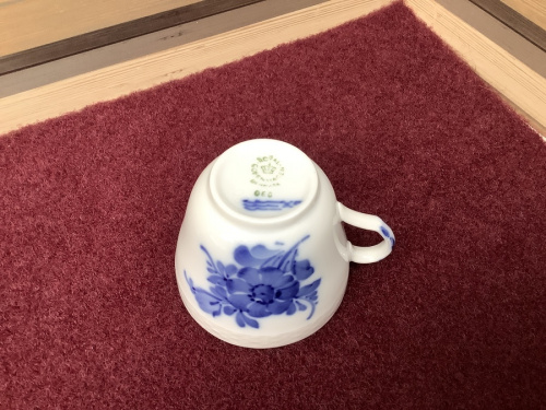 カップのソーサー