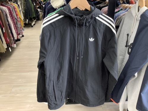 Newbalanceのジャケット