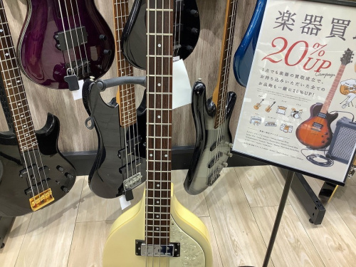 中古楽器のギター