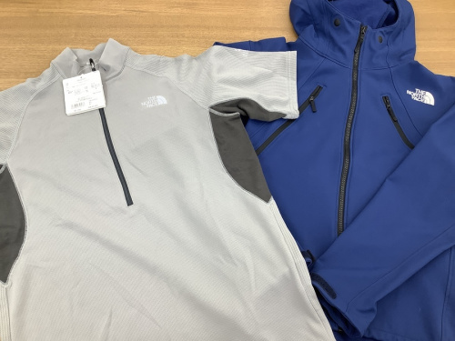 メンズファッションのパーカー