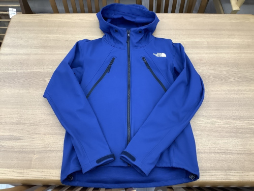パーカーのTHE NORTH FACE
