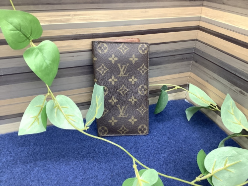 ブランド・ラグジュアリーのLOUIS VUITTON