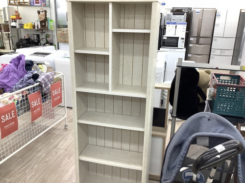 オープンシェルフのニトリ