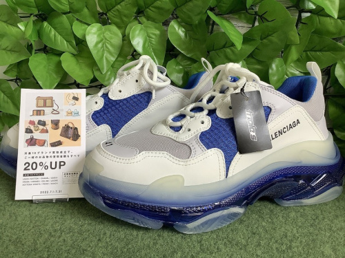 BALENCIAGAのスニーカー