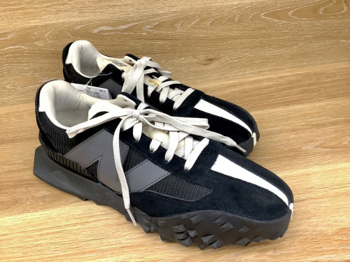 NEW BALANCEの寝屋川