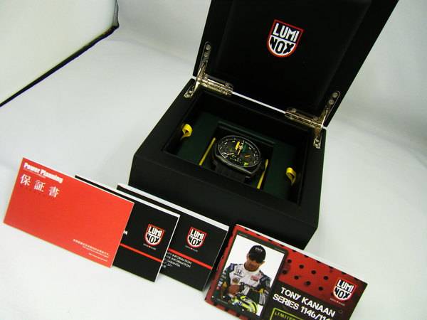 【希少】LUMINOX ルミノックスTony Kanaanシリーズ1100専用箱 楽天市場】【専用ケース付属】LUMINOX ルミノックス X2.2502 Patagonia