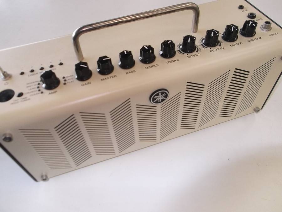 □《楽器》YAMAHA THR10 V.2ギターアンプを買い取りさせていただきまし 