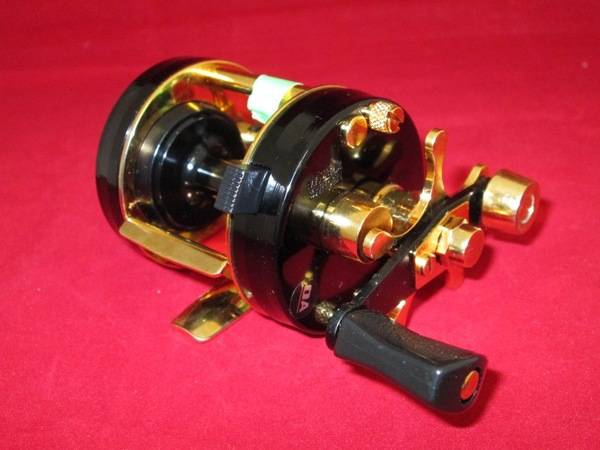 いわき鹿島店】ABU Garcia ベイトリール ambassadeur 2500CDL 未