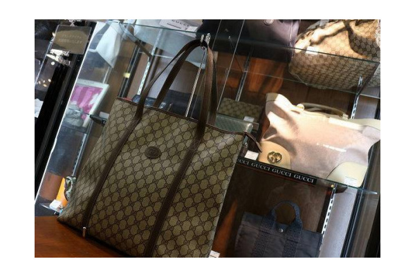 MIU MIU (ミュウミュウ) 2WAYショルダーバッグ ブラウン VITELLO