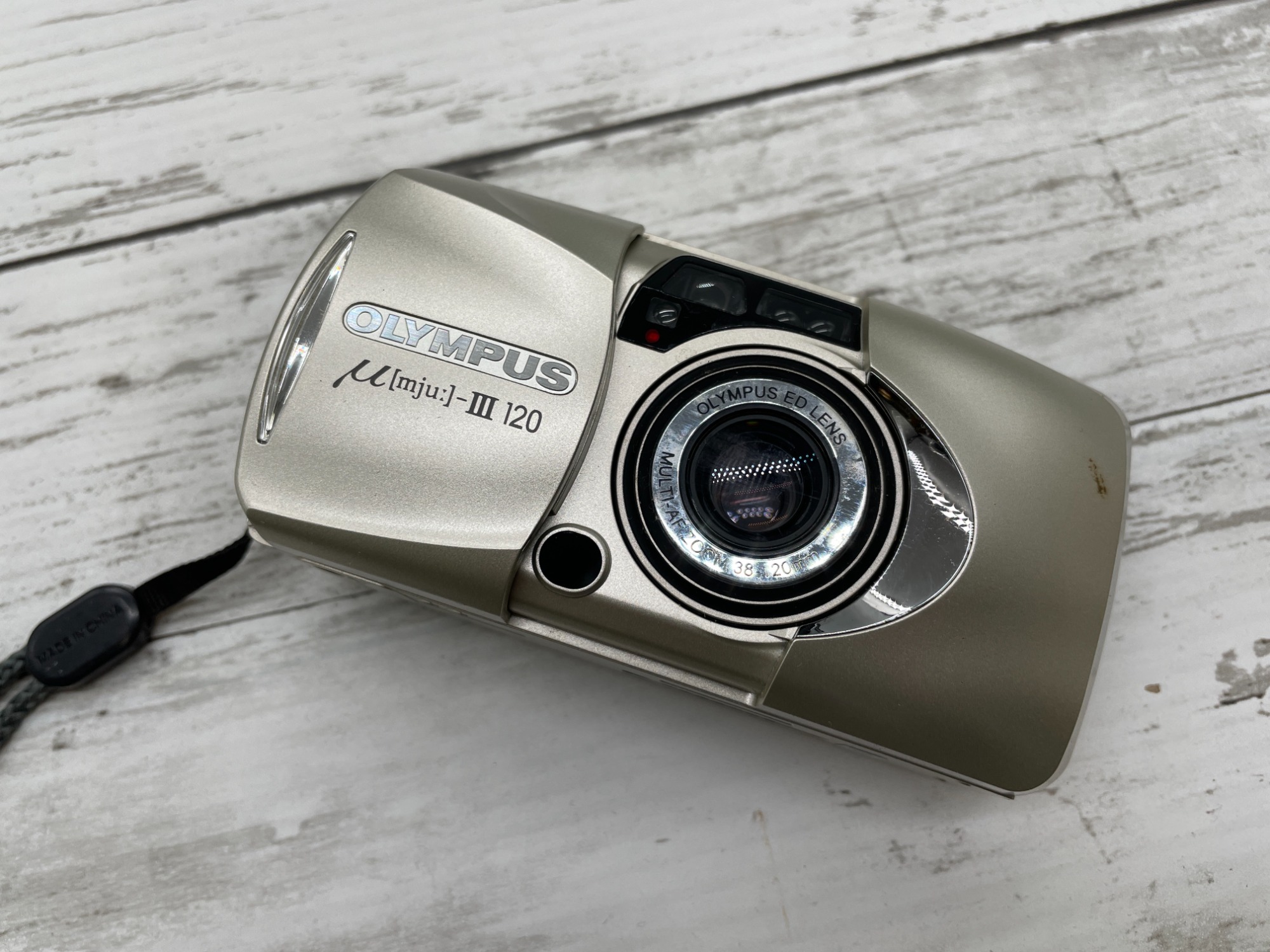 OLYMPUS (オリンパス) コンパクトフィルムカメラ μ-Ⅲ120が買取