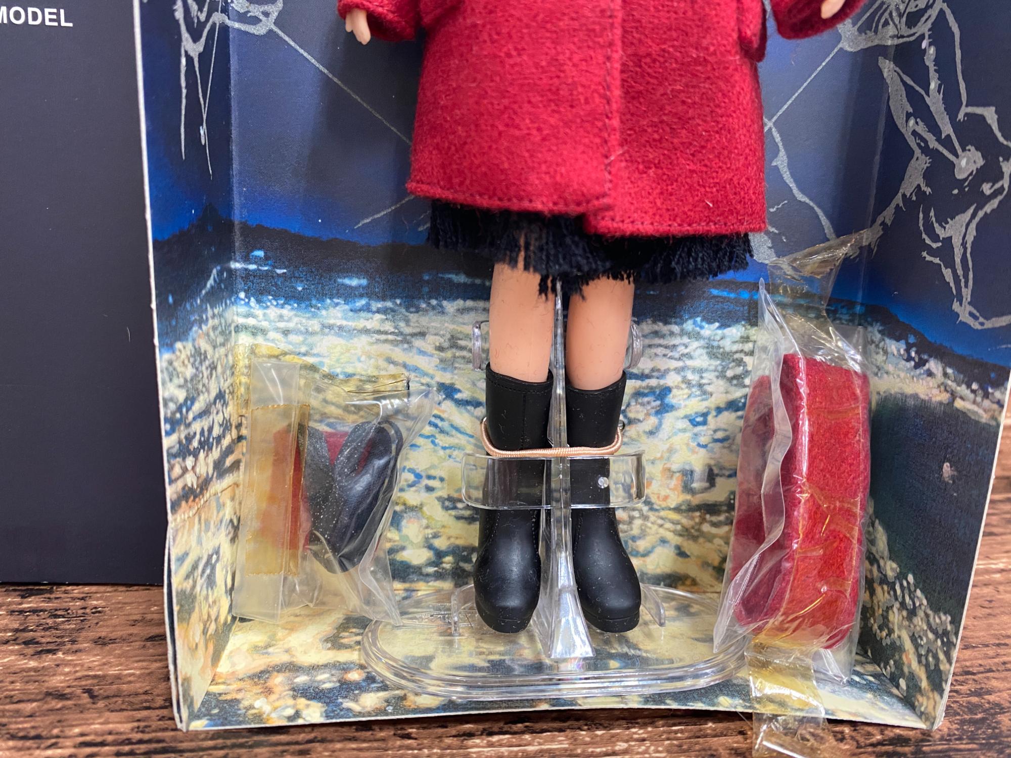 リカちゃん人形（MILLENIUM LIMITED MODEL2000体限定）が買取入荷致し