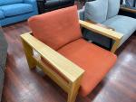 TAKUMI SOFA / 匠ソファ】1人掛けソファー ナチュラル×レッド｜お部屋