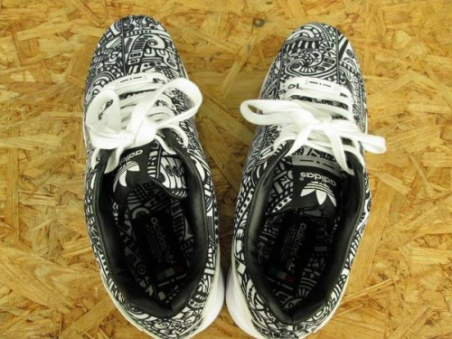 シューズのadidas